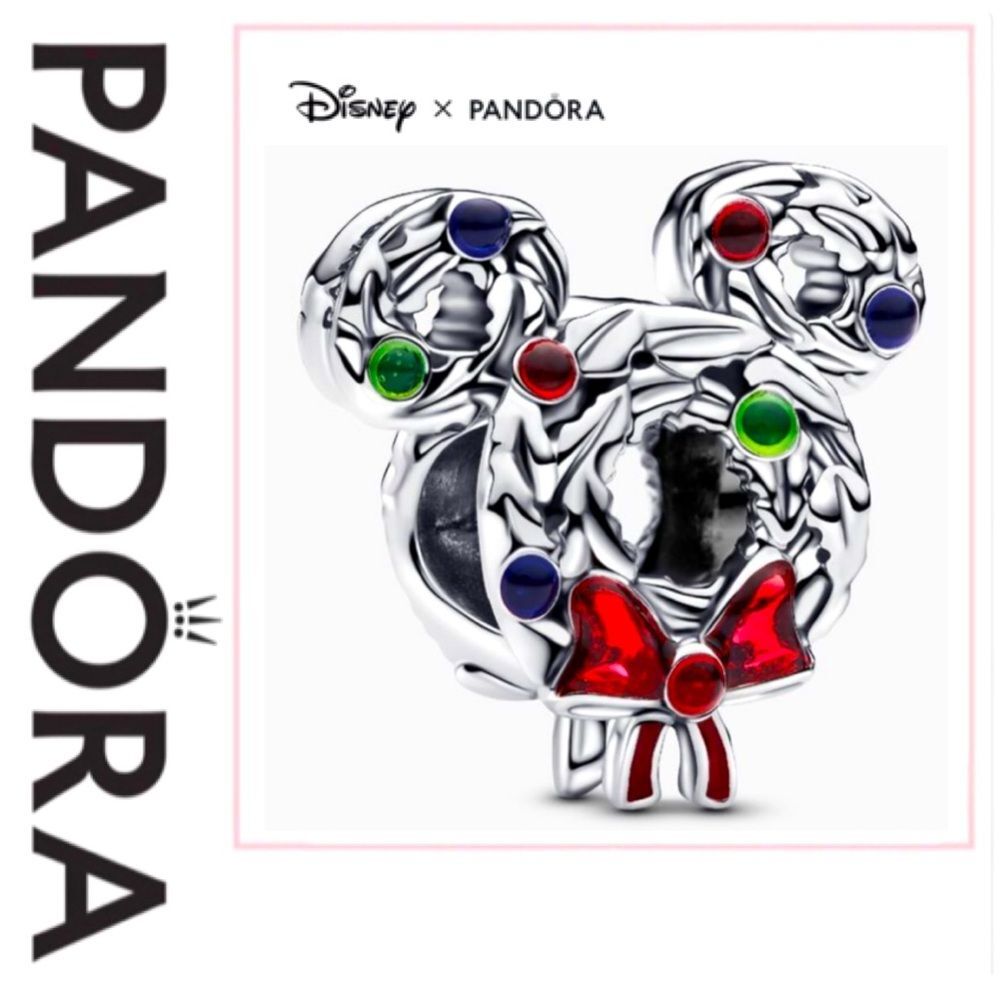 NWOT Pandora x Disney Mickey Mouse Christmas Wreath Charm 793531C01